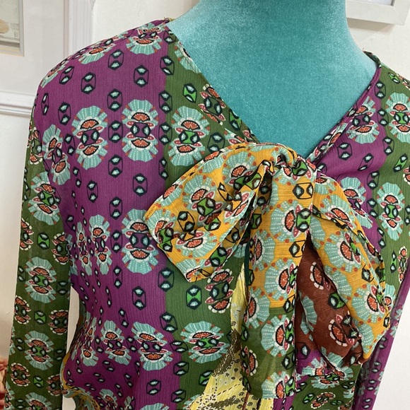 Zara women shirt, size M 💜💚 - Picture 5 of 8